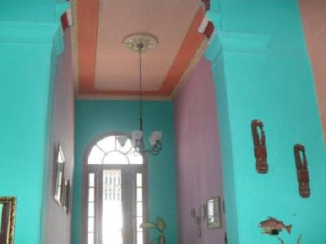 'Techo de la Sala de estar' Casas particulares are an alternative to hotels in Cuba.